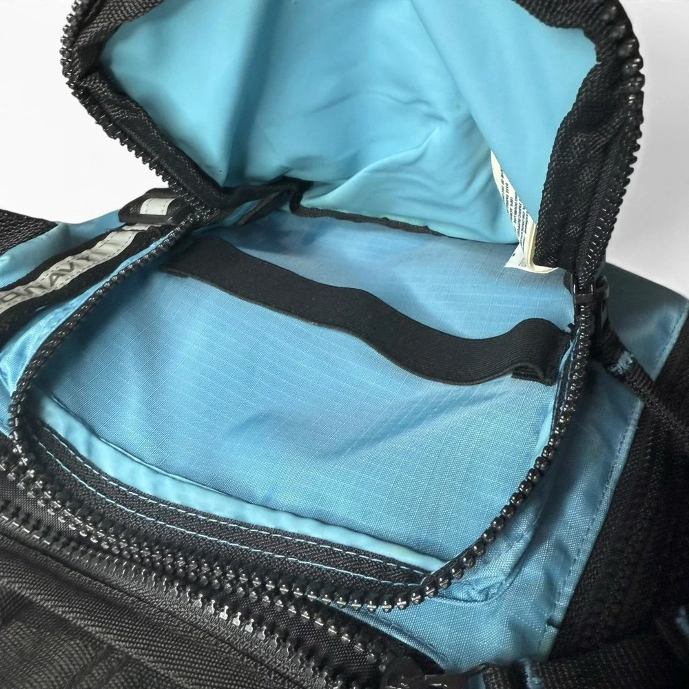 Vintage Y2K 2003 Old Navy Trail Hiking Crossbody Sling Bag Nylon Adjustable